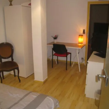 Privatunterkunft Privatives